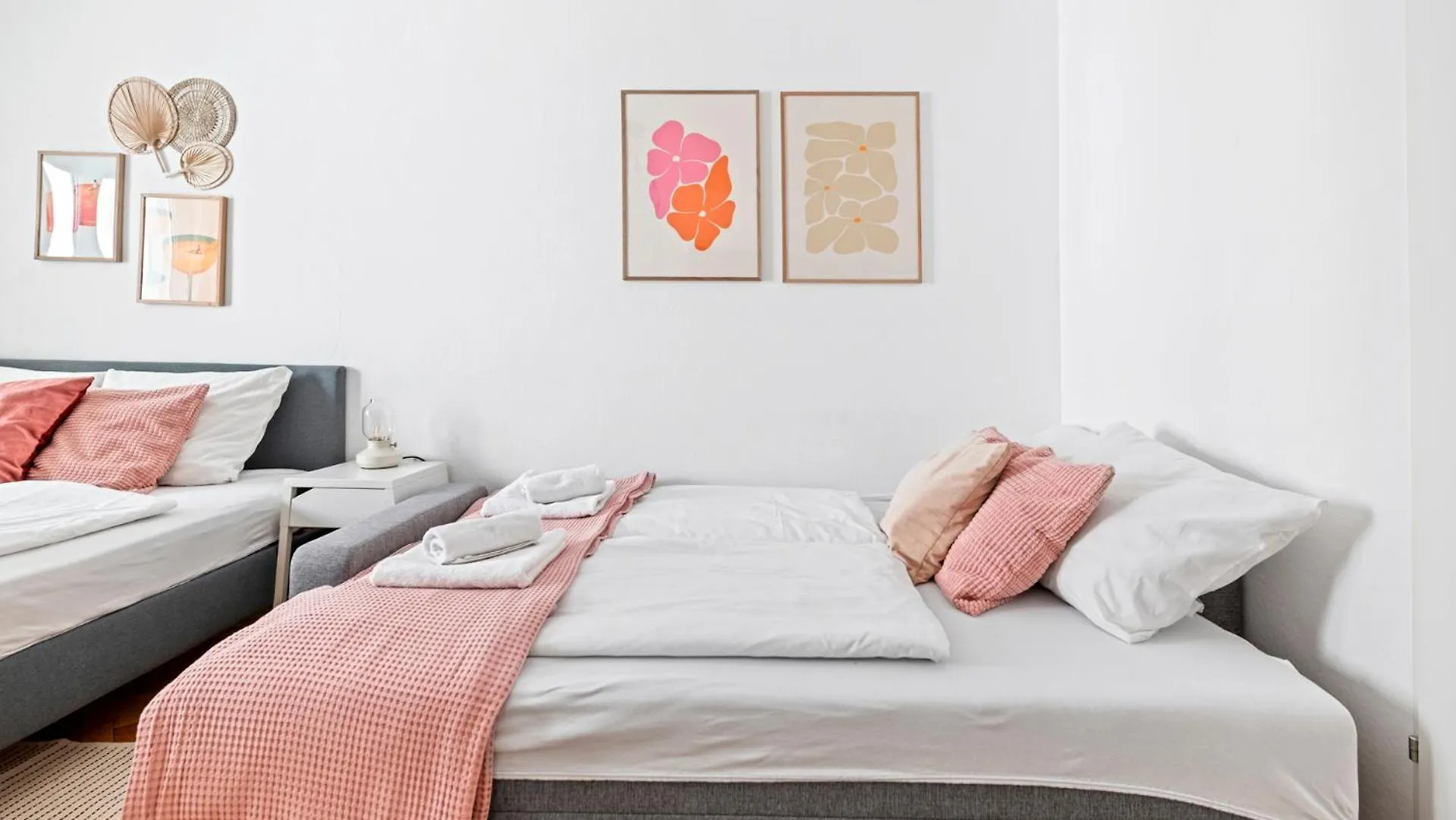 2 Bedroom City Apartment In Neubau, 6 Min To City Center Vienna 0*,